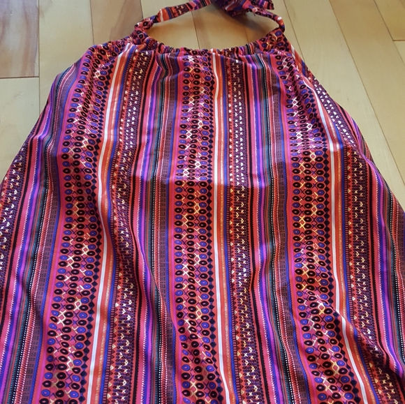 Bras and swim suits - Picture 5 of 9